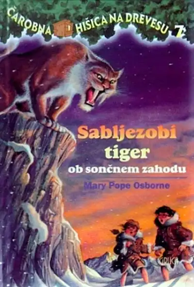 SABLJEZOBI TIGER OB SONČNEM ZAHODU